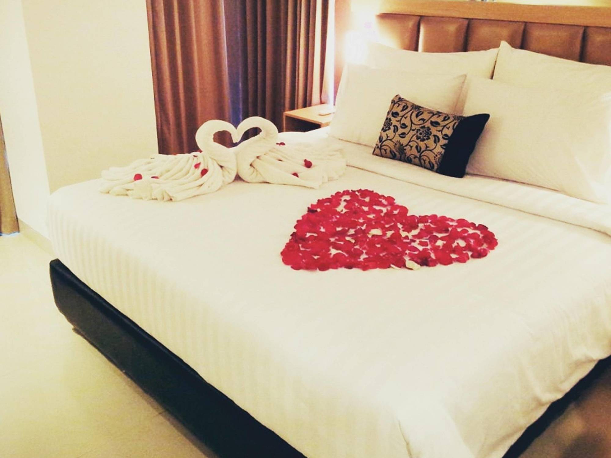 Agria Hotel بوكور المظهر الخارجي الصورة
