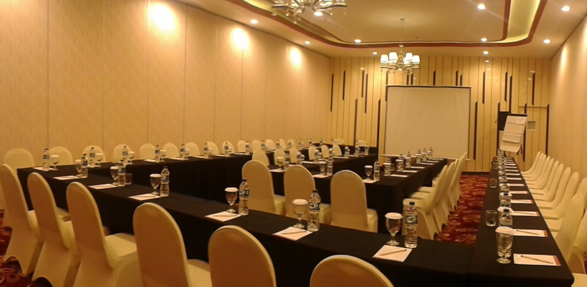 Agria Hotel بوكور المظهر الخارجي الصورة